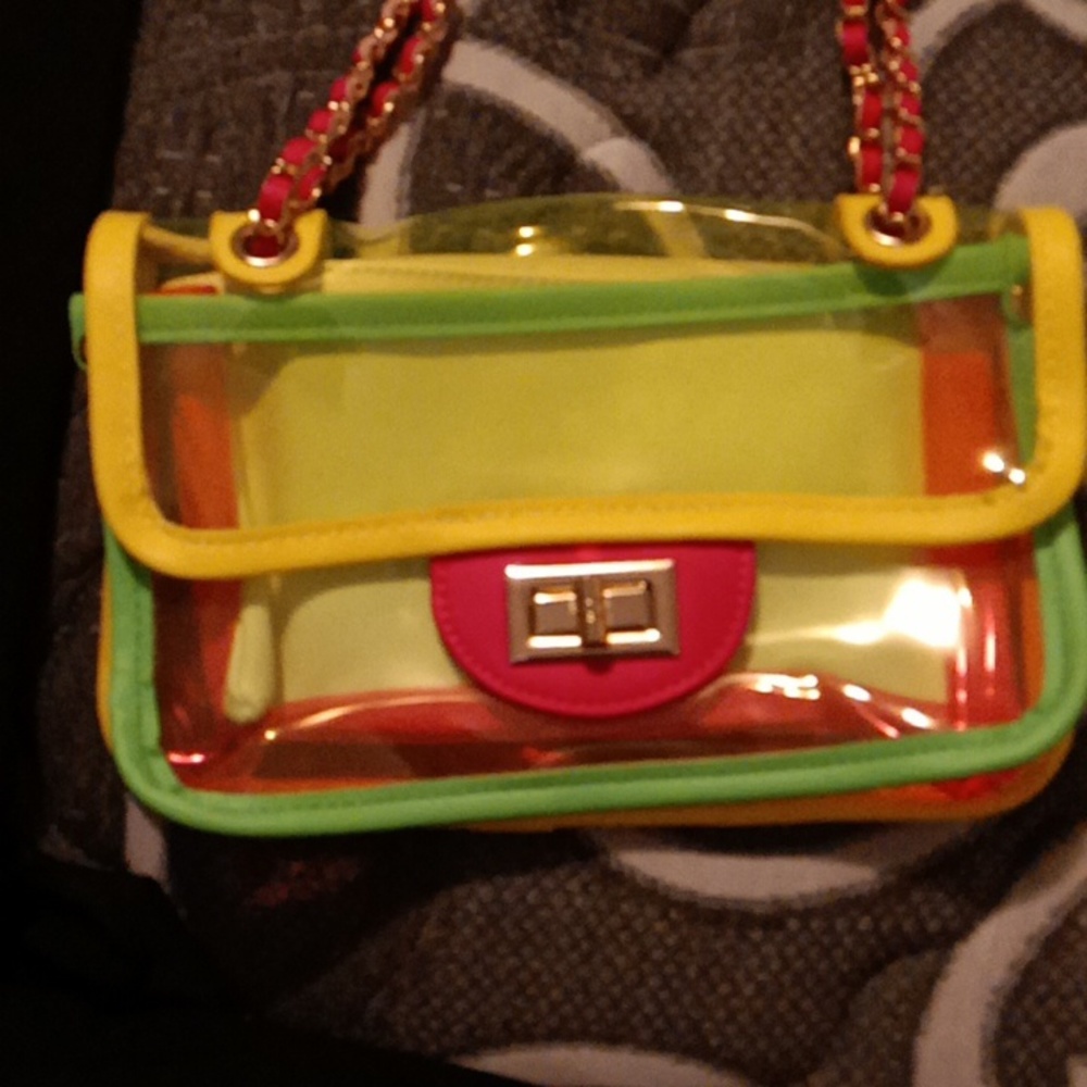 Handbag.